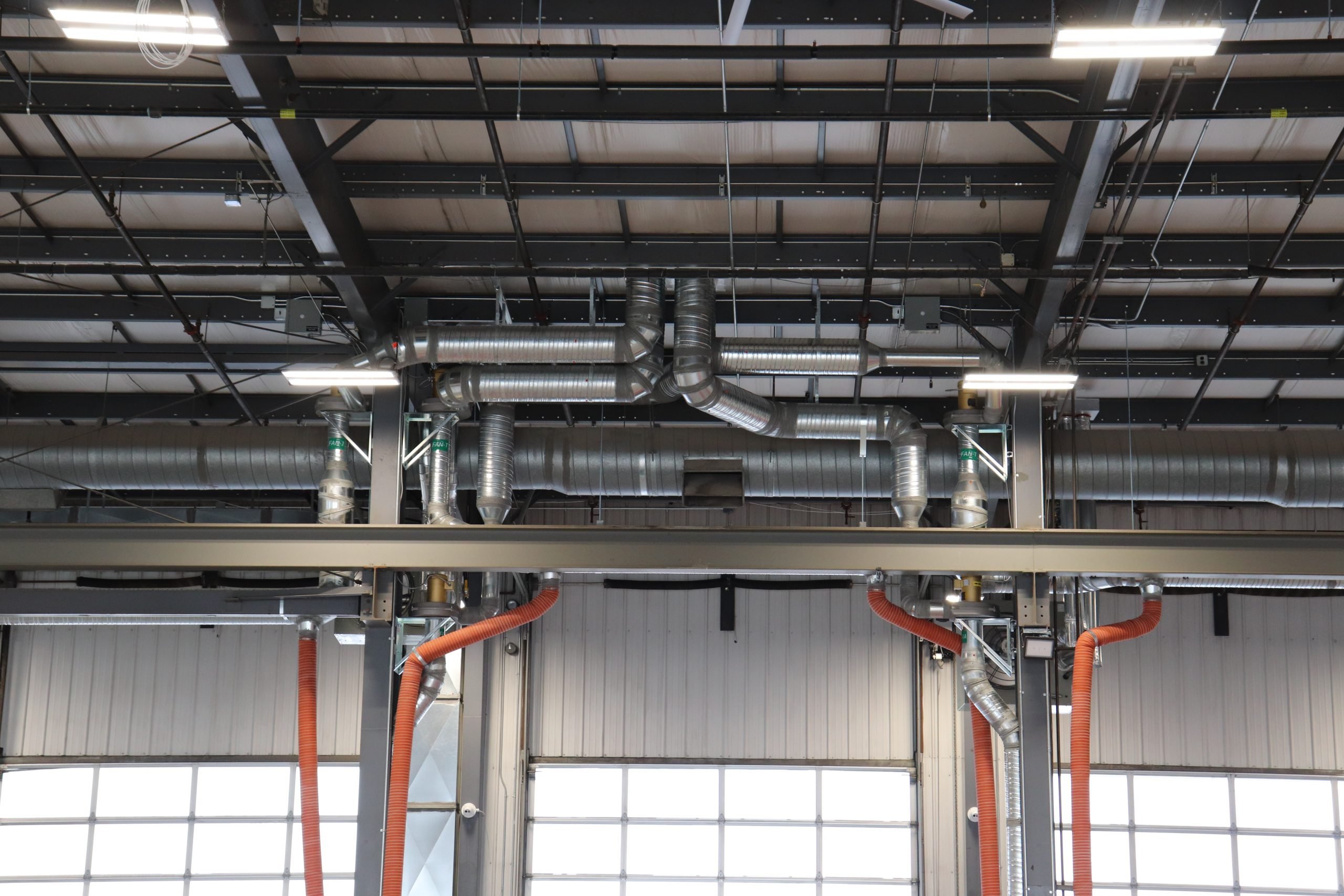 to our NEW Winnipeg Service Department! Peterbilt Manitoba Ltd.