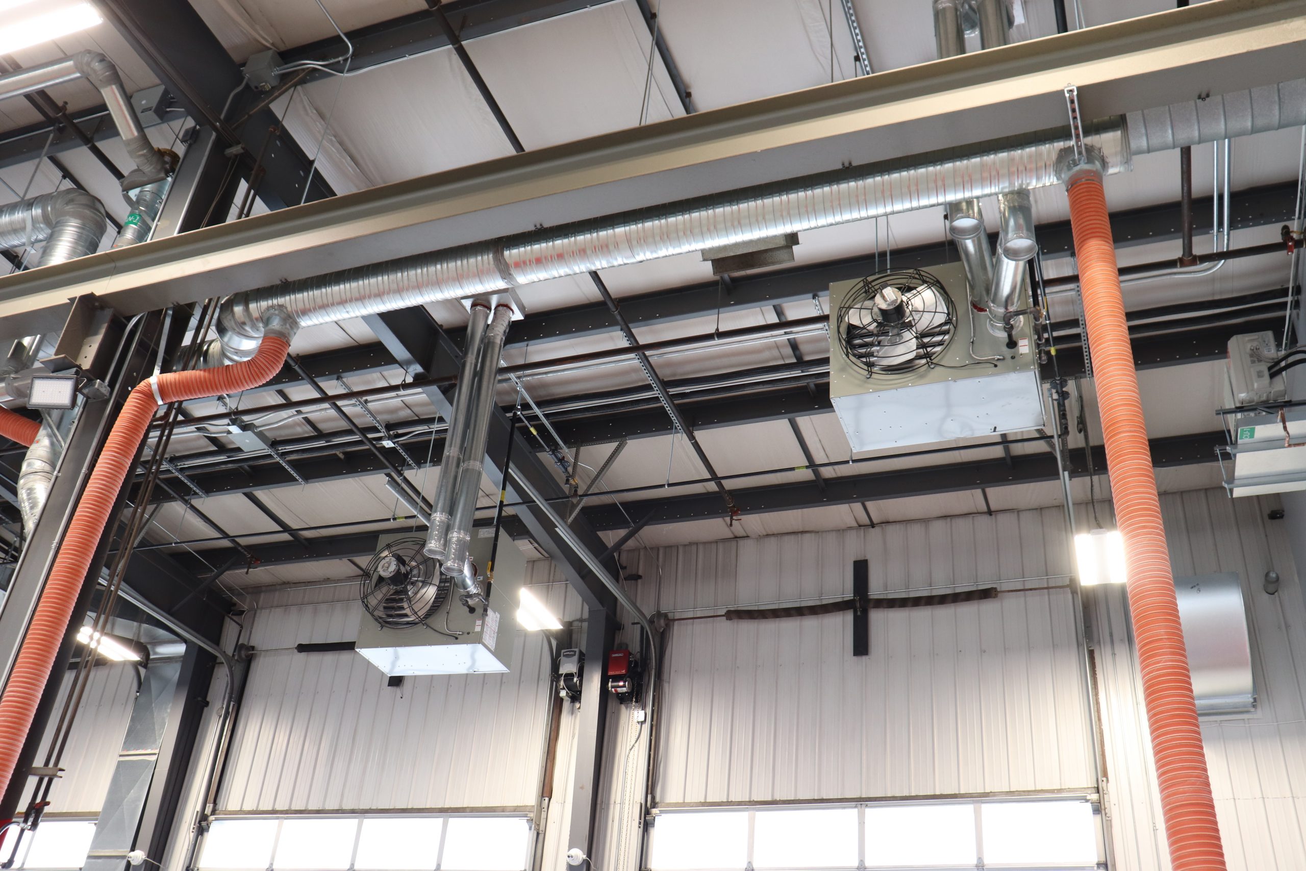 to our NEW Winnipeg Service Department! Peterbilt Manitoba Ltd.