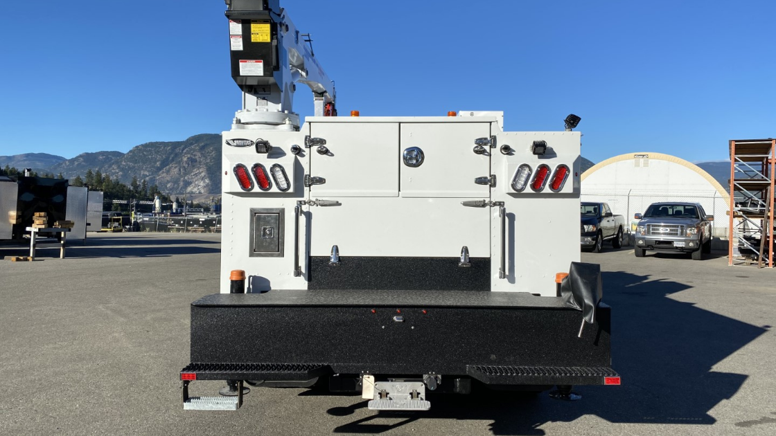 Heavy-Duty-Service-Truck-Calmont – 2 slider_widget-3-6