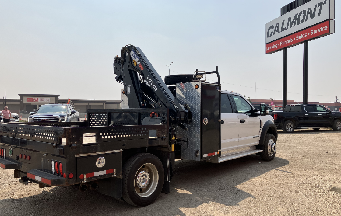 Medium-Duty-Picker-Trucks-Calmont-1 – 2 slider_widget-3-3