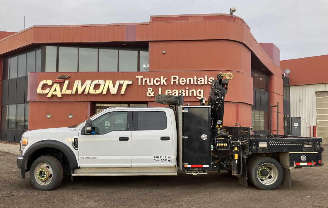 Medium-Duty-Picker-Trucks-Calmont-1 slider_widget-3-2