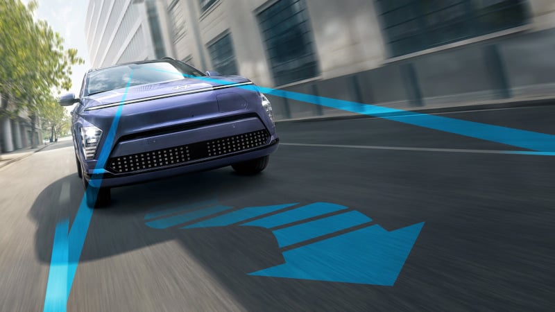 Assistance au maintien de voie de série sur le Kona électrique 2026.