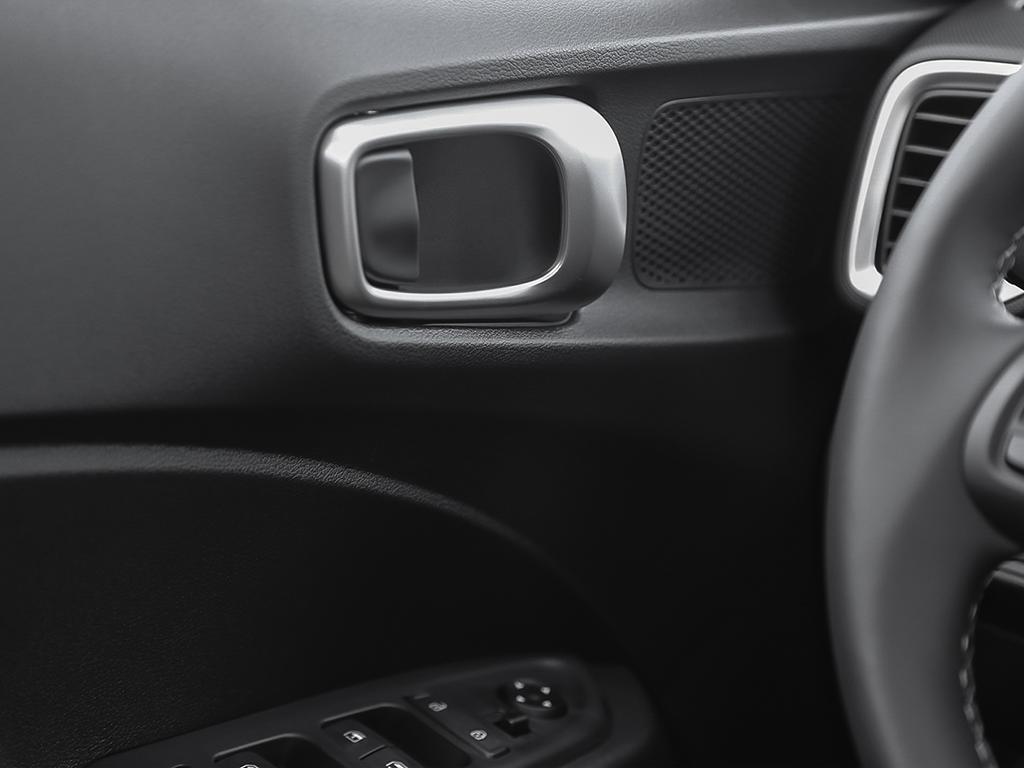 Commandes des vitres électriques sur la portière conducteur