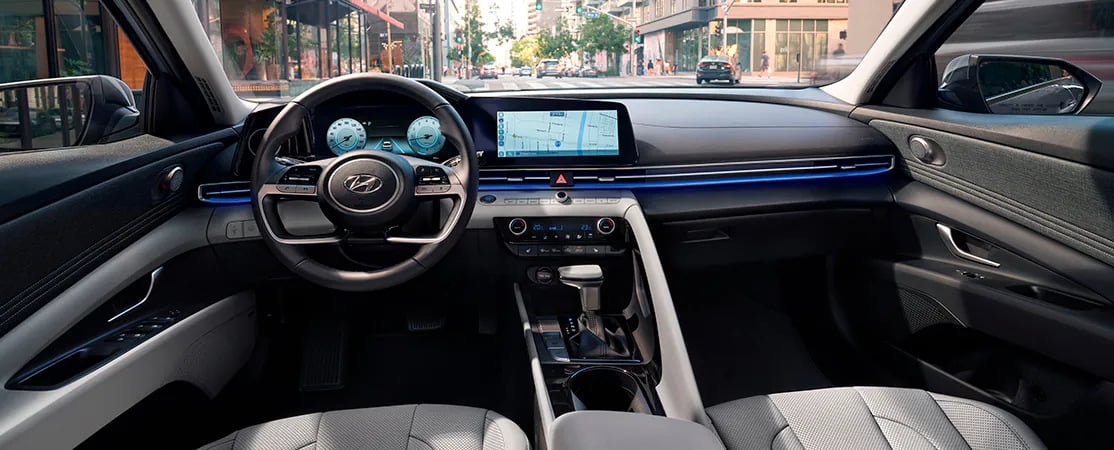 Intérieur en cuirette gris pâle Elantra Luxury