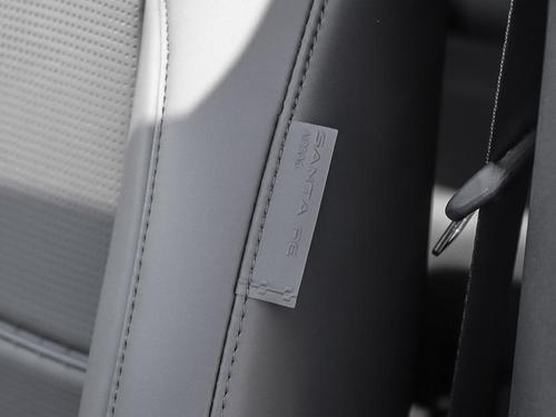 Finition siège conducteur similicuir noir