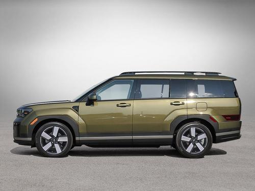 Profil latéral robuste du Santa Fe Hybride 2026