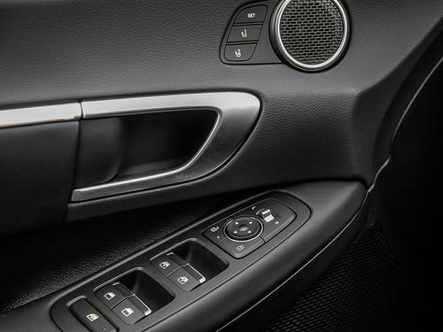 Commandes vitres portière conducteur