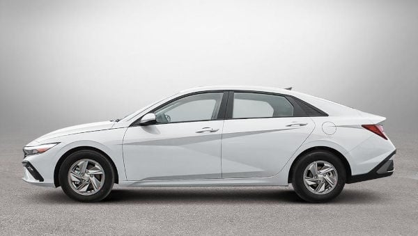 Hyundai Elantra 2026 à Brossard - Location Rive-Sud