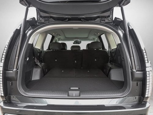 Vue de profil côté passager du Hyundai IONIQ 9 2026