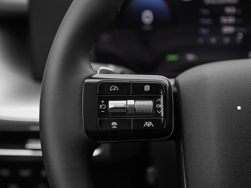 Commandes au volant du Hyundai IONIQ 9 2026