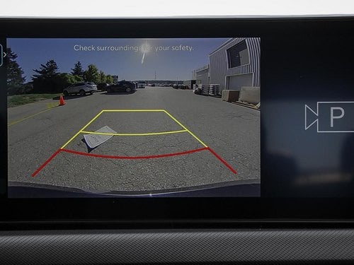 Écran tactile affichant la navigation GPS de la Hyundai Sonata Hybride 2026